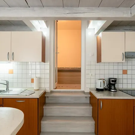 Kanalec Hiša za goste 2*